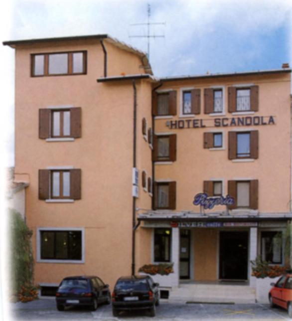 Hotel Scandola Bosco Chiesanuova Exterior photo